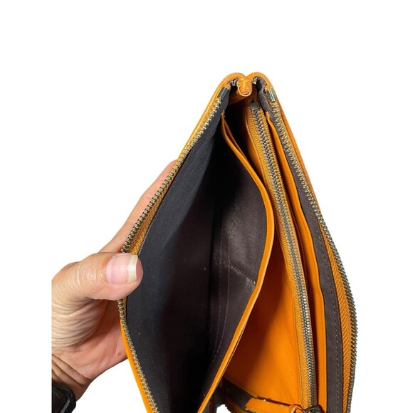 2010 BOTTEGA VENETA WOVEN LEATHER ZIP AROUND WALLET ORANGE - Picture 9 of 14